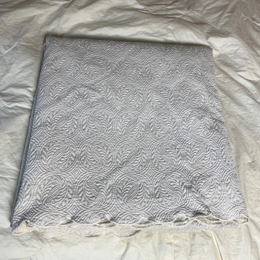 Peacock Alley Coverlet Unisex Full Queen Ivory Paisley Matelasse Cotton Portugal